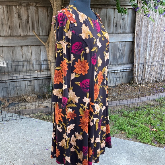 Dark Brown Floral Dress by Susan Graver - Picture 4 of 10